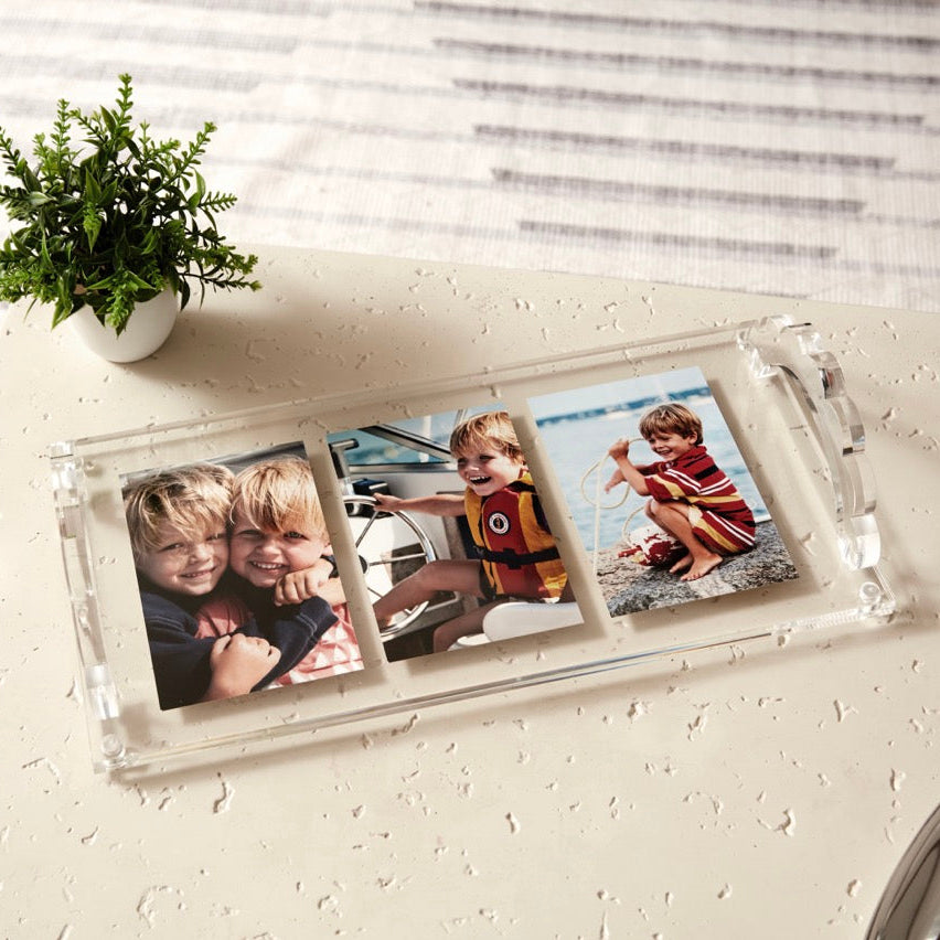 Clear Acrylic Scallop Handle Photo Tray