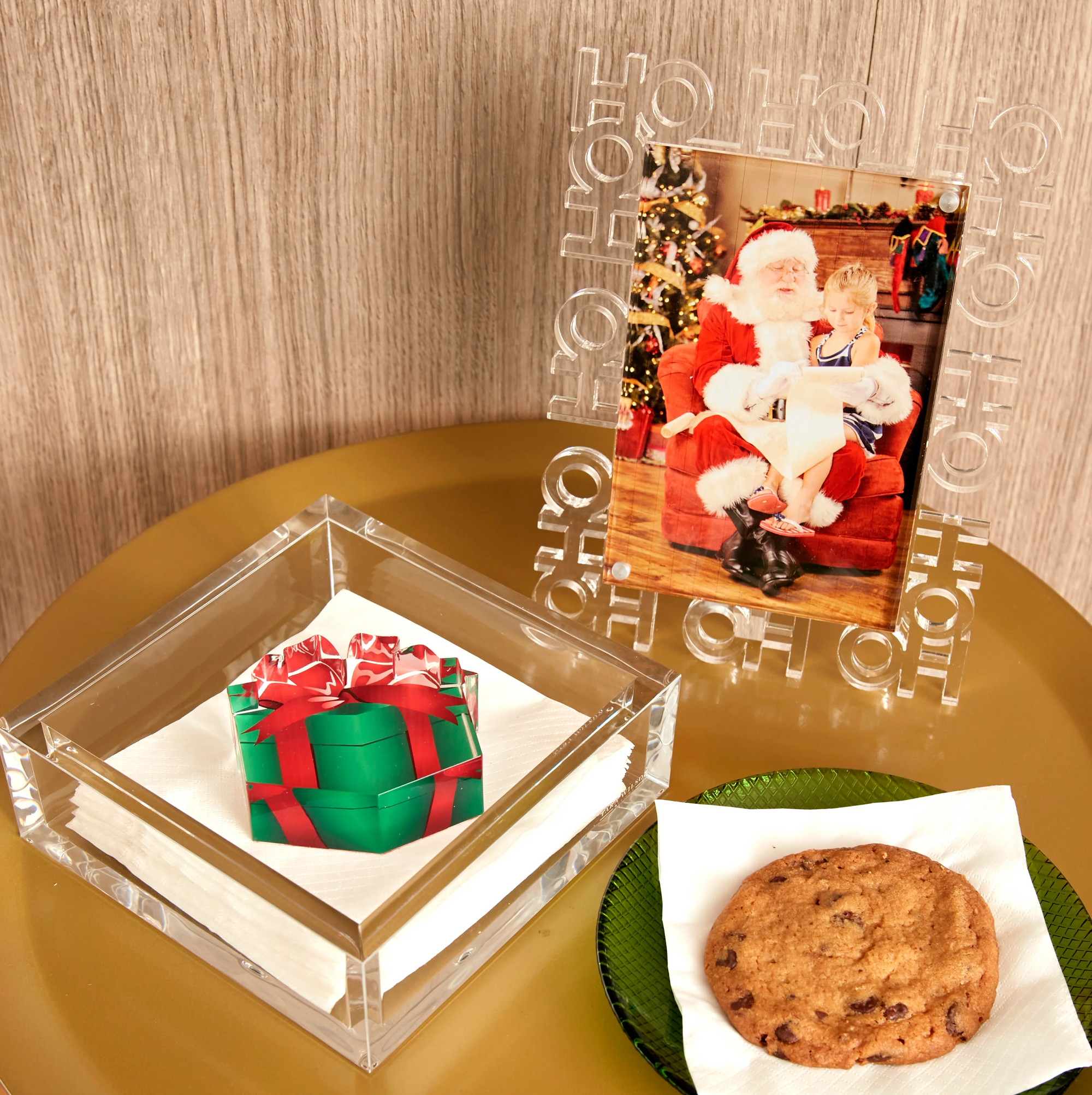 COCKTAIL NAPKIN HOLDER - PRESENT